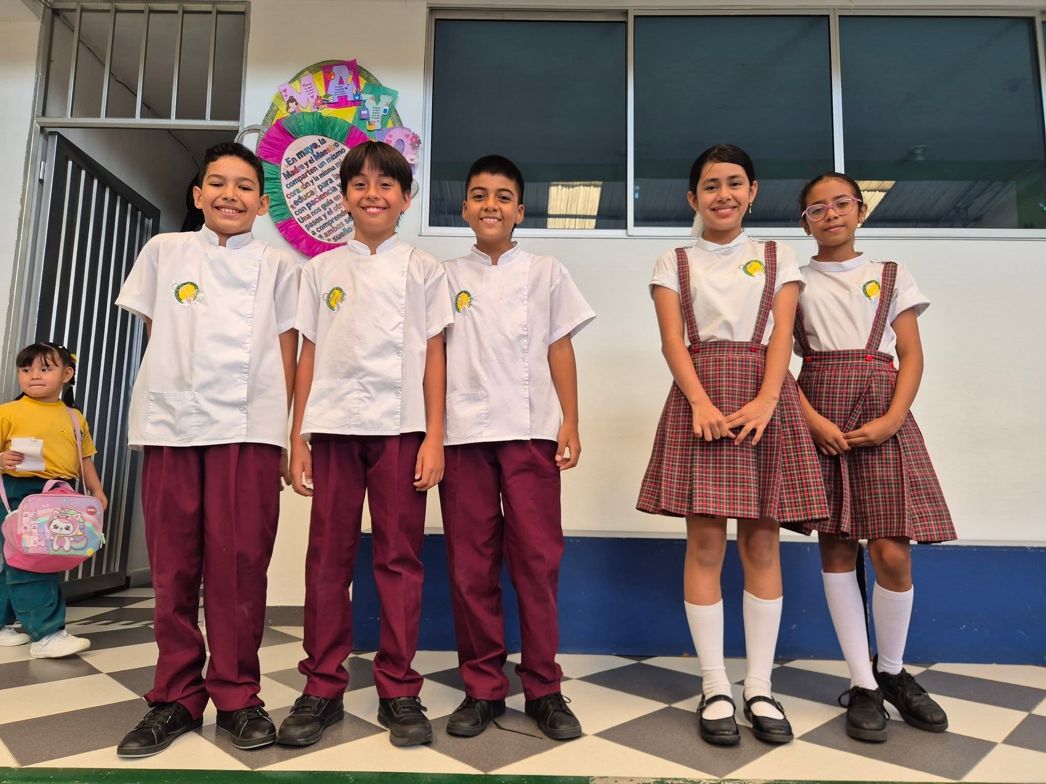Niños en actividades artísticas
